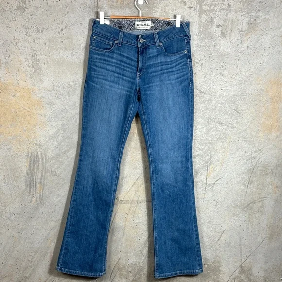 ARIAT WOMEN'S R.E.A.L. MID RISE PATRICIA BOOTCUT JEANS - Picture 2 of 9